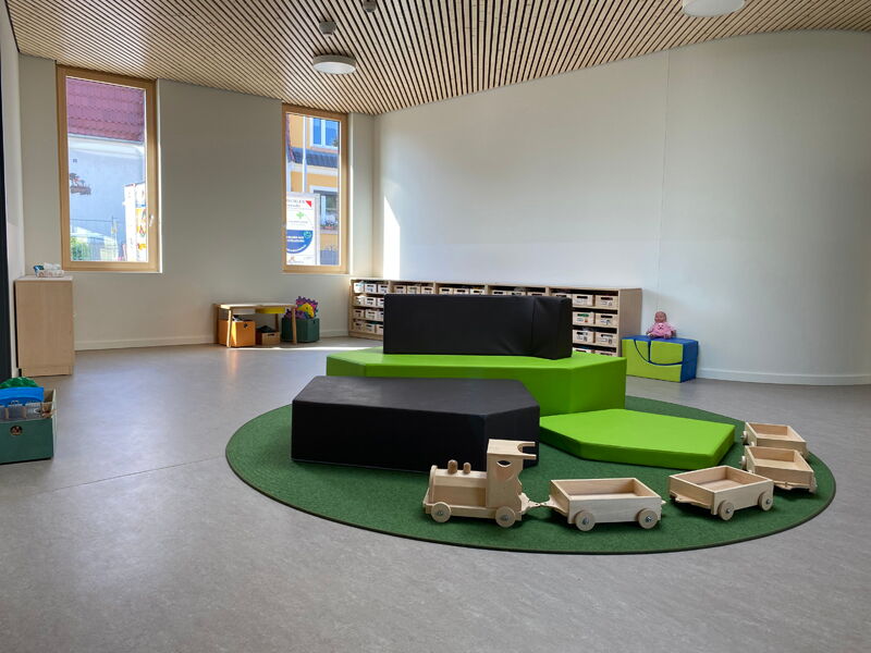 Ersatzneubau Kita Chladeniusstraße - modern und kindgerecht gestaltete Flurbereiche, Aufnahme 01062023