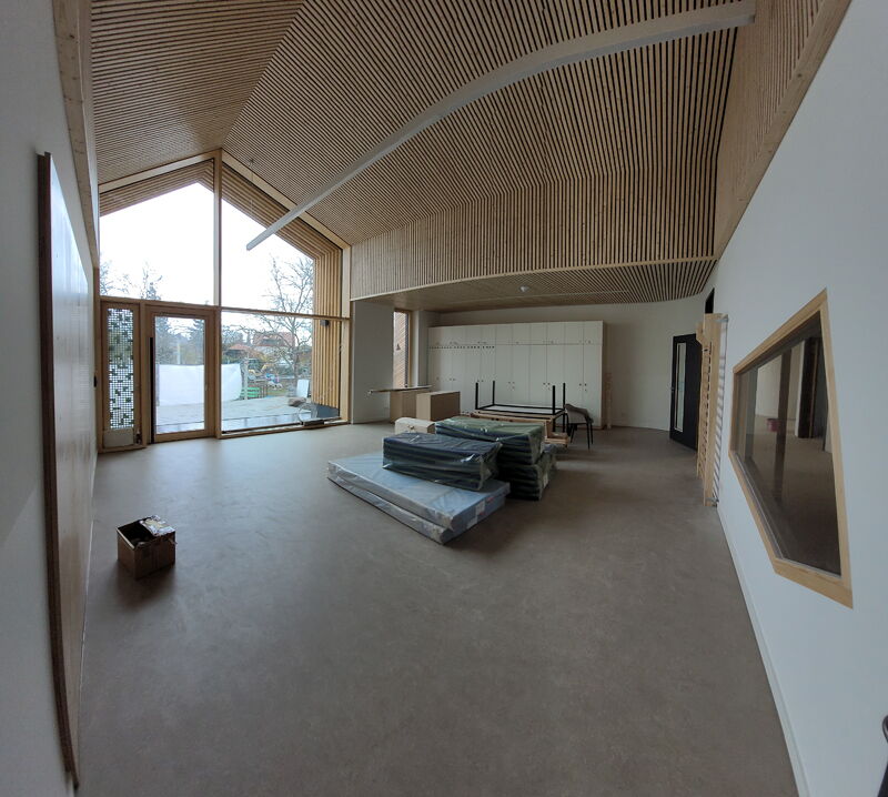 Ersatzneubau Kita Chladeniusstraße - Die Möblierung beginnt. Aufnahme 11042023