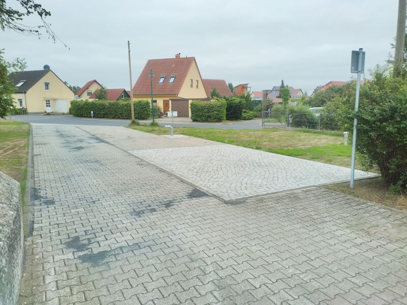 Freianlagen und Bau unterirdischer Löschwasserbehälter im OT Zabeltitz am Triftweg - Fertigstellung der Fläche unterird. Löschwasserbehälter, Aufnahme 03062024