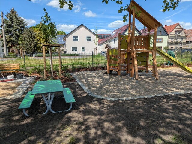 Umgestaltung Dorfanger Folbern