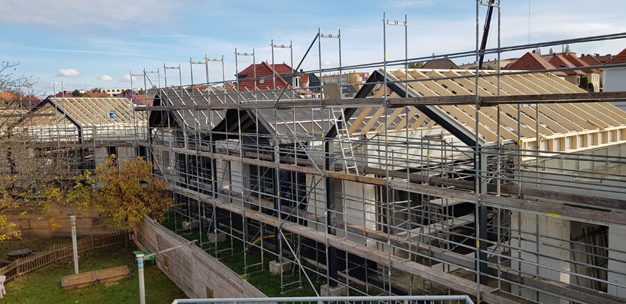 Ersatzneubau Kita Chladeniusstraße, Bauphase Dachkonstruktionen - Aufnahme 11112021