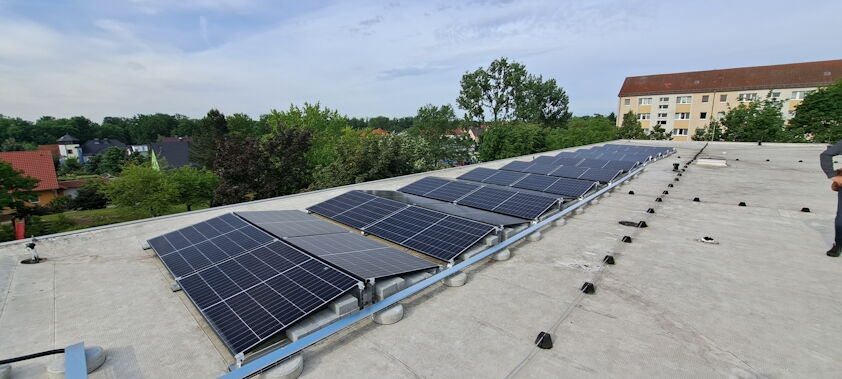 Errichtung der Photovoltaikanlage auf der Kita Sonnenkäfer e. V., Aufnahme Ing.büro Kittner UG (haftungsbeschränkt) Großenhain, 30.05.2024