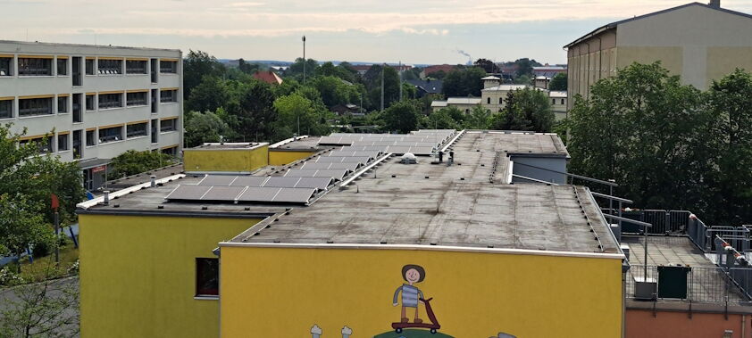 Errichtung der Photovoltaikanlage auf der Kita Kinderwelt e. V., Aufnahme Ing.büro Kittner UG (haftungsbeschränkt), Großenhain, 30.05.2024
