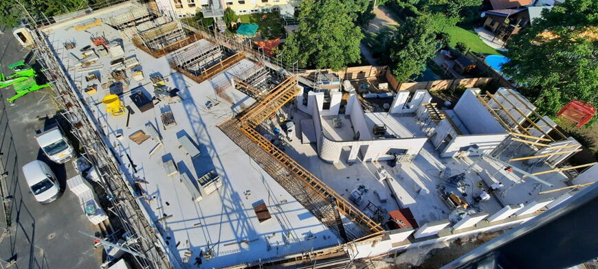 Ersatzneubau Kita Chladeniusstraße, Bauphase Rohbau, Vogelperspektive - Aufnahme 31072021