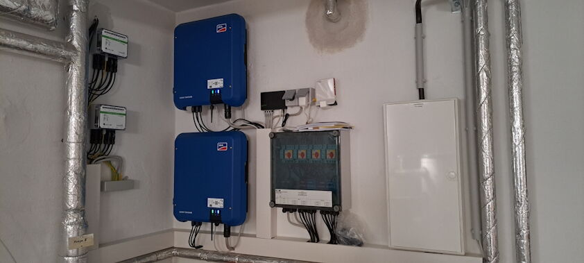 Errichtung der Photovoltaikanlage auf der Kita Kinderwelt e. V. - Elt-Anlage, Aufnahme Ing.büro Kittner UG (haftungsbeschränkt), Großenhain, 30.05.2024