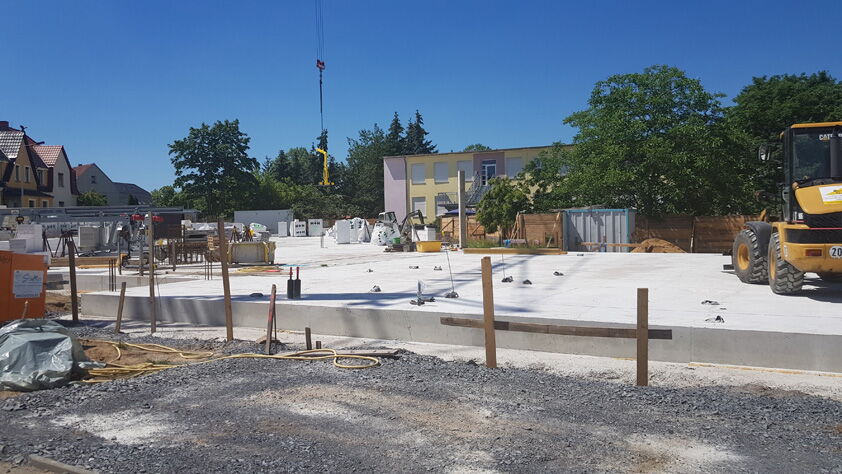 Ersatzneubau Kita Chladeniusstraße, hergestellte Bodenplatte, Aufnahme 14062021