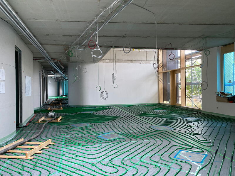 Ersatzneubau Kita Chladeniusstraße - Installation Elt u. Fußbodenheizung zukünftiger Eingangsbereich, Aufnahme 01082022